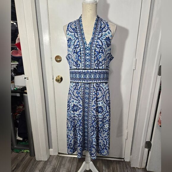 Maggy London Floral Blue and White Midi Dress - Picture 6 of 10